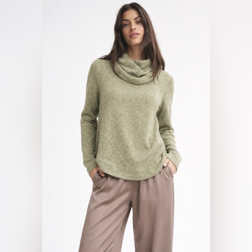 J. Crew Women’s Green Wool Blend Funnel Neck Sweater